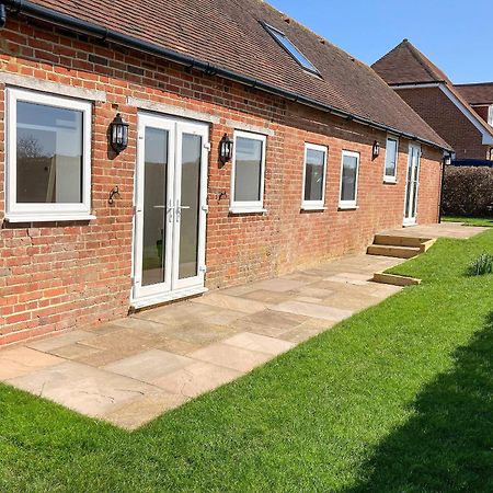 Chapel Farm Barn Villa Smeeth ภายนอก รูปภาพ